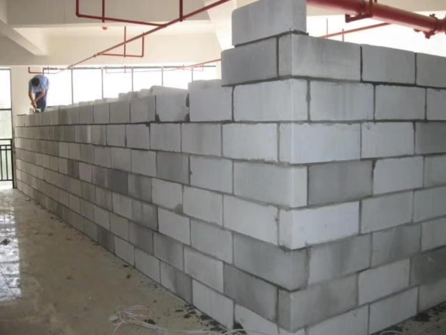 长寿蒸压加气混凝土砌块承重墙静力和抗震性能的研究